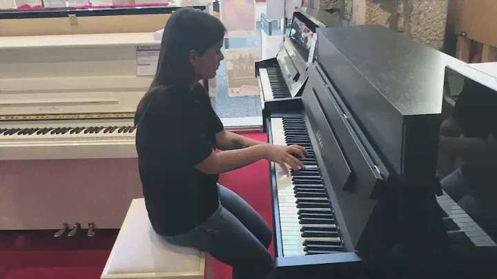 Piano droit Kawai E-200